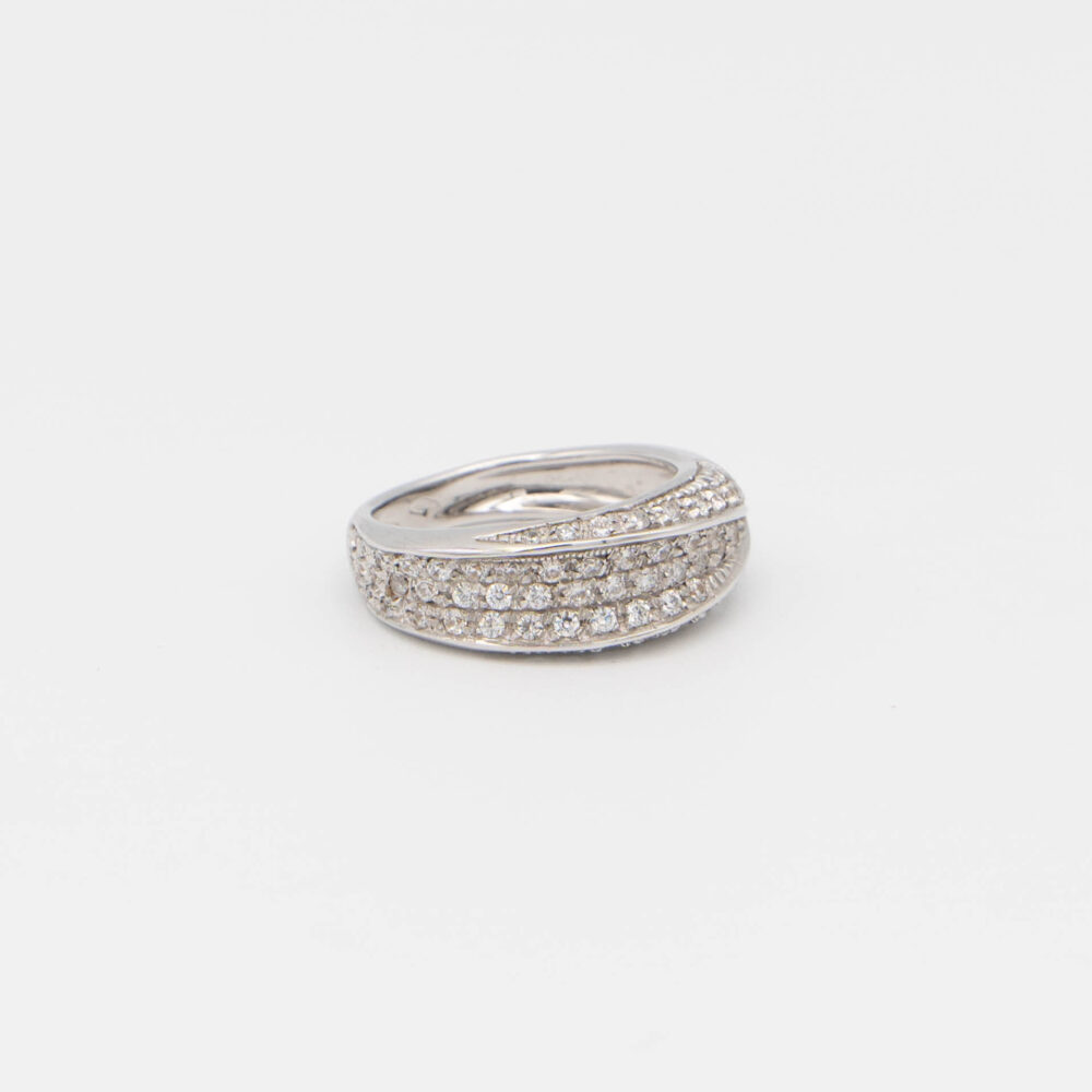 Anello Oro bianco e zirconi 32
