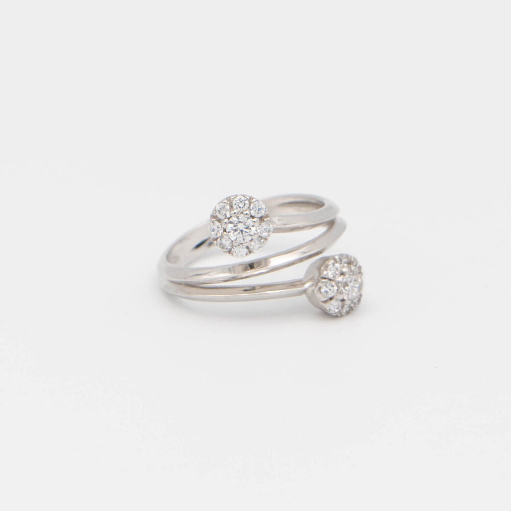 Anello Oro bianco e zirconi 33