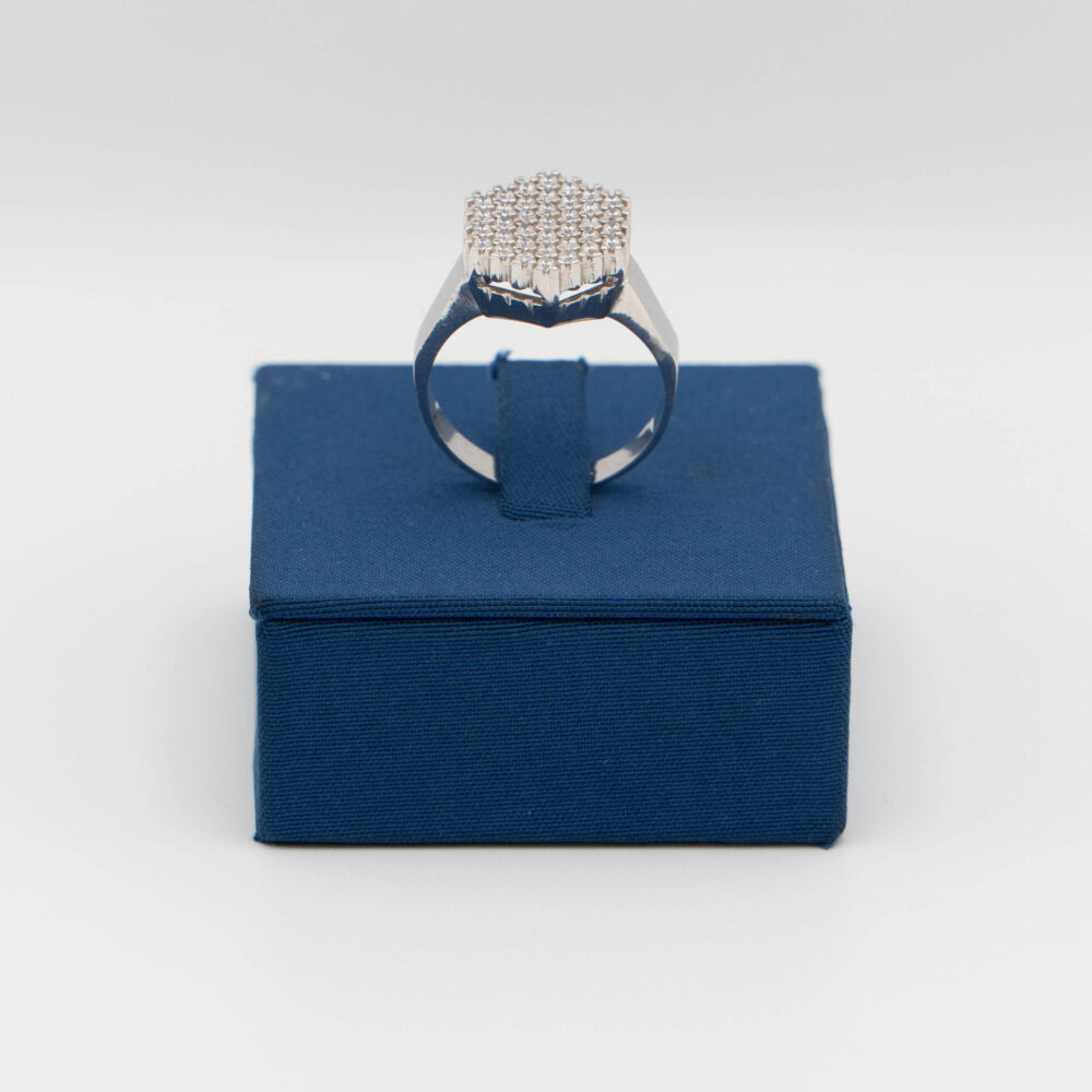 Anello Oro bianco e zirconi 36
