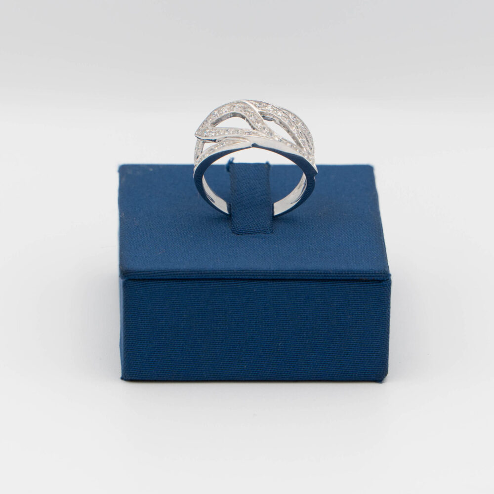 Anello Oro bianco e zirconi 38