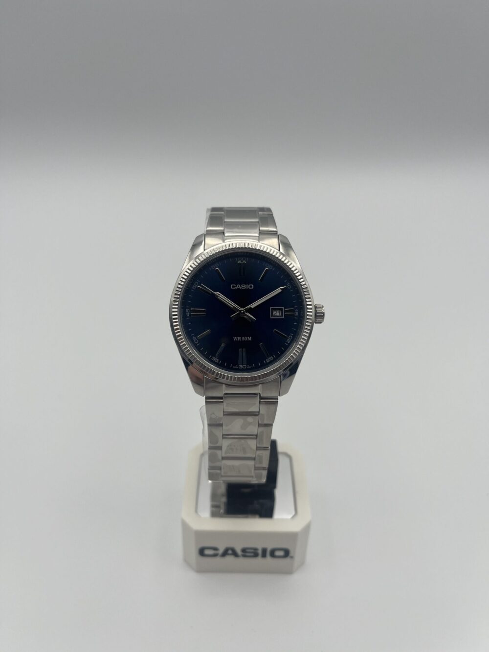 img_1642-scaled-1.jpeg Casio quadrante blu