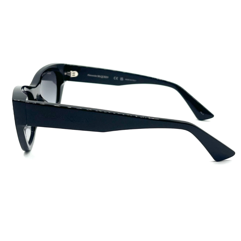 Alexander McQueen AM0465