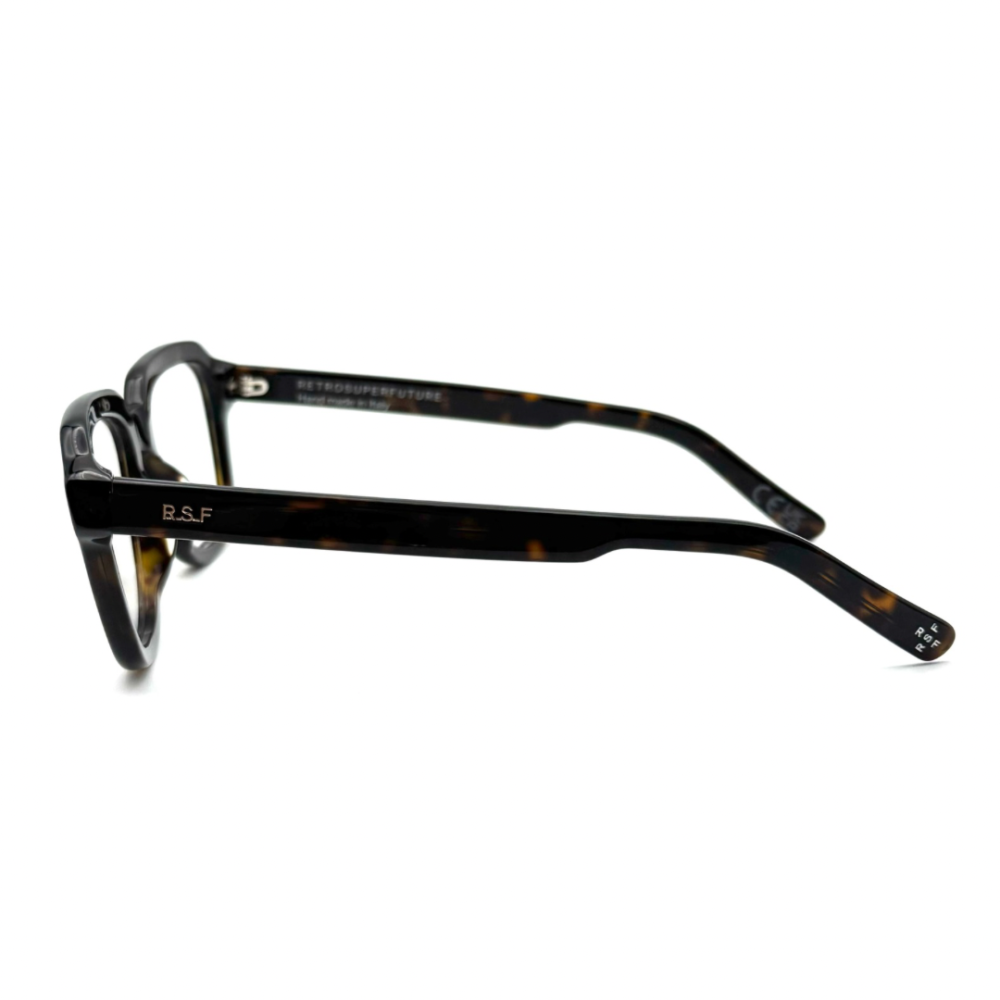 untitled design RETROSUPERFUTURE Lazanus 3627 8YO